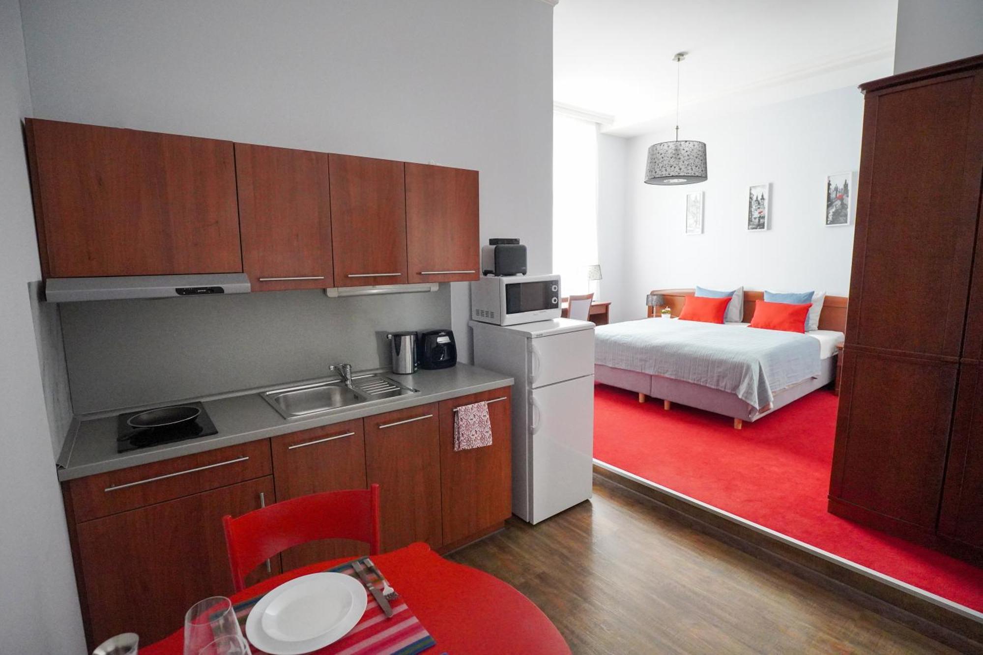 Elegant & Stylish Center Apartments! ปราก ภายนอก รูปภาพ