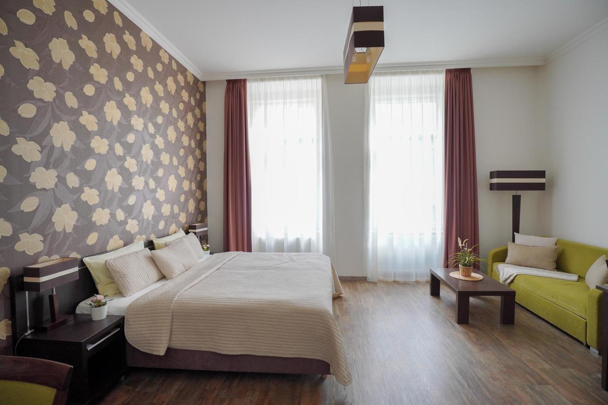 Elegant & Stylish Center Apartments! ปราก ภายนอก รูปภาพ